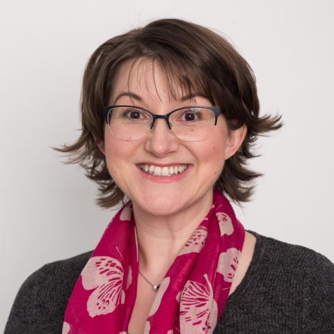 Elizabeth Harrin FAPM