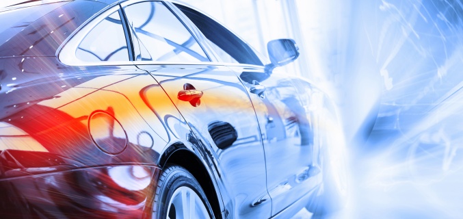Automobil
