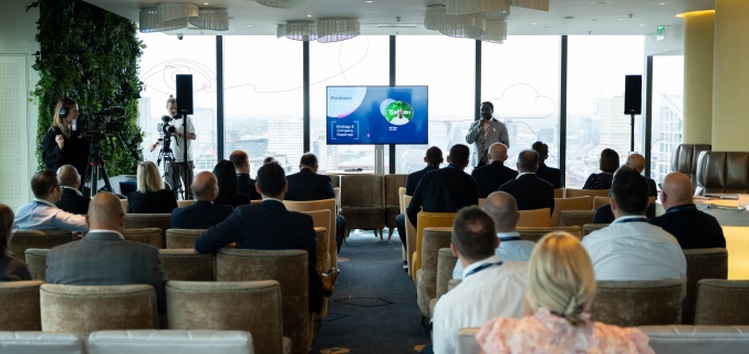 Kai presenting at UK Exchange